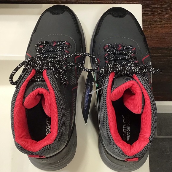 Regatta Lady Vendeavour Waterproof Hiking Boots Black & Pink Walking Boot SZ 8 - Picture 8 of 16